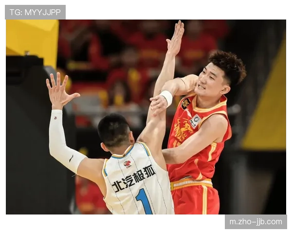 广厦队防守轮转细节：胡金秋与孙铭徽如何执行无限换防策略